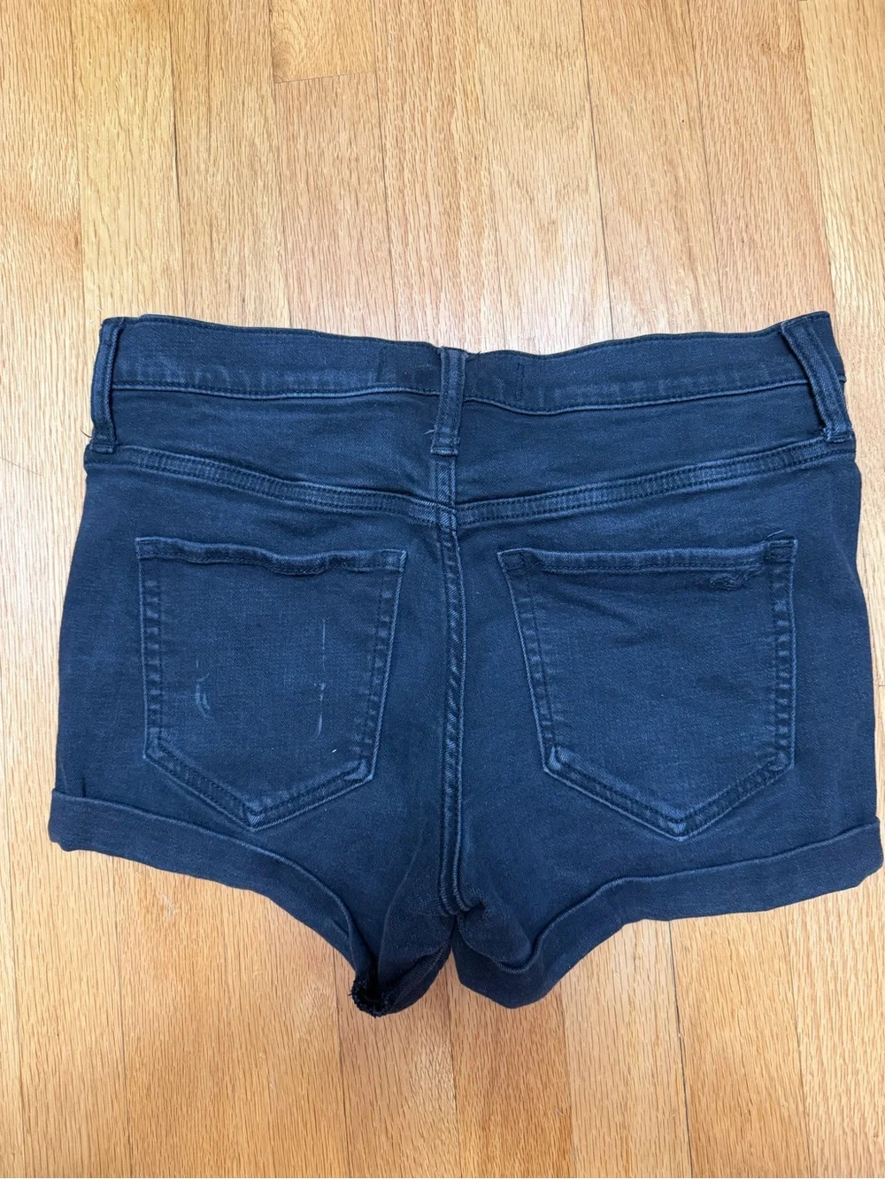 Hollister Black Distressed Rolled-Hem Jean Shorts - Picture 3 of 3